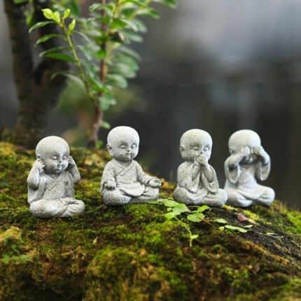 Little Sandstone Monk with Four Wise Principles