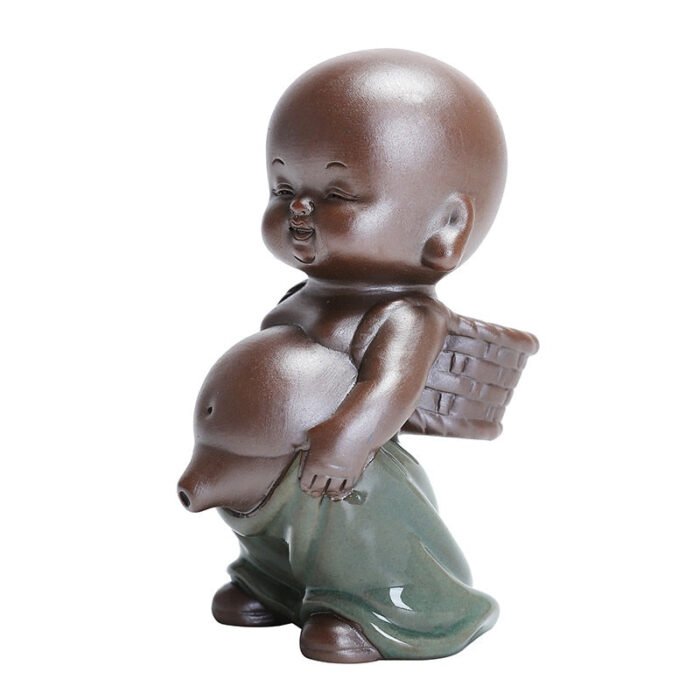 XMT-HOME New Purple Sand Pee Spout Water Spray Tea Pet Decoration Little Monk Tea Infuser Pissing Tea Boy